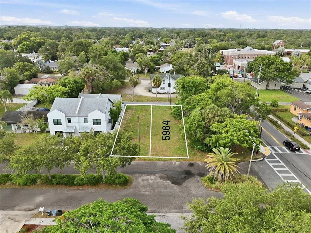 5964 Central Avenue, New Port Richey, FL, 34653