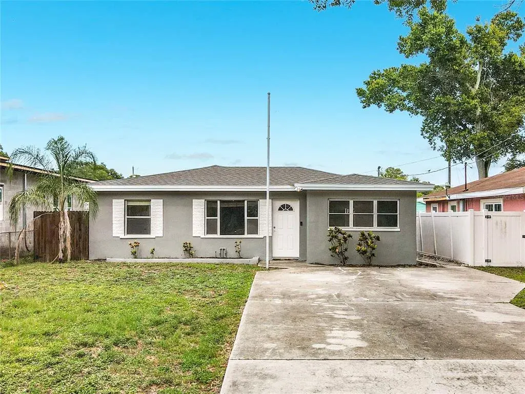 381 69th Street N, Clearwater, FL, 33764