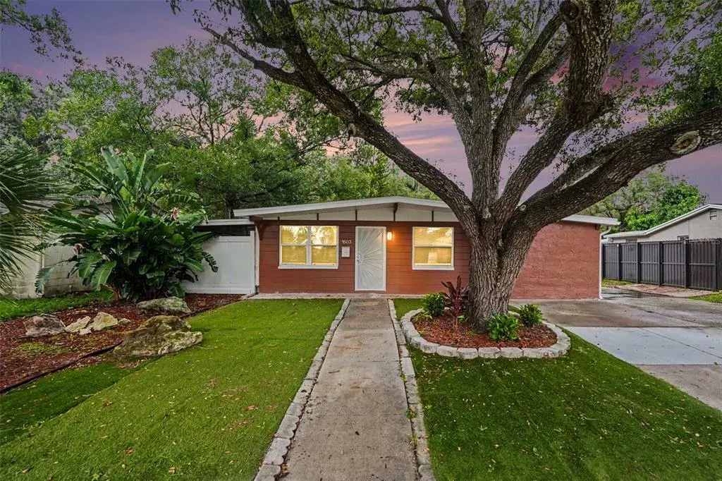 1503 W Linebaugh Avenue, Tampa, FL, 33612