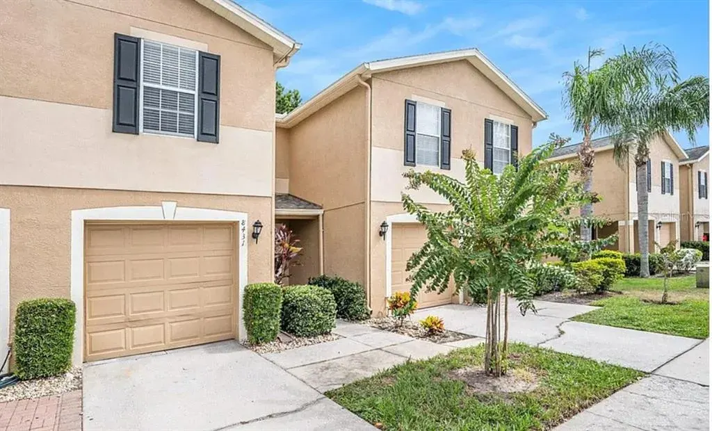 8431 Edgewater Place Boulevard, Tampa, FL, 33615