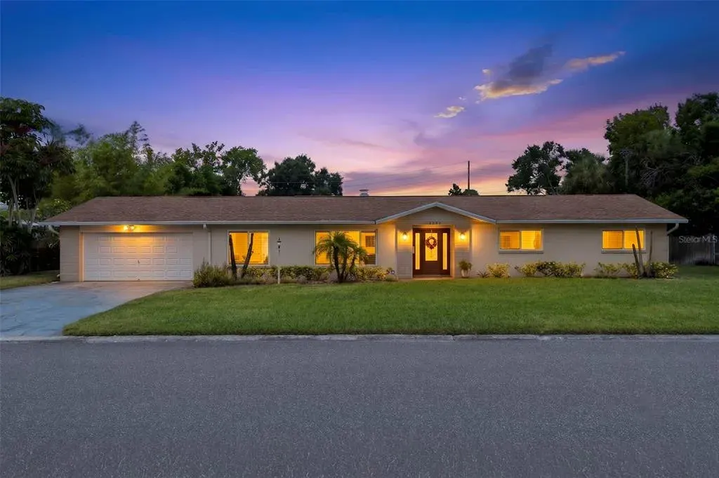 2391 66th Terrace S, St Petersburg, FL, 33712