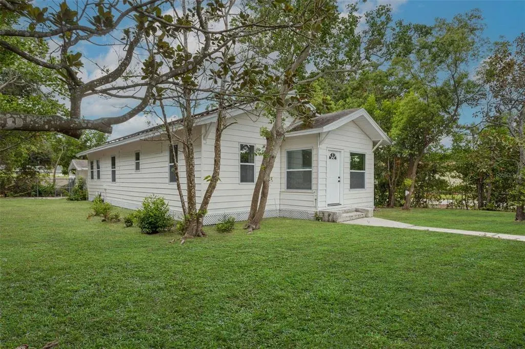 4660 7th Avenue N, St Petersburg, FL, 33713