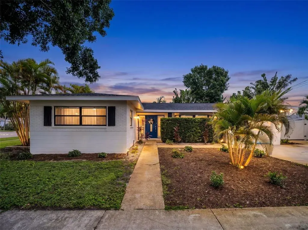 3361 59th Street N, St Petersburg, FL, 33710