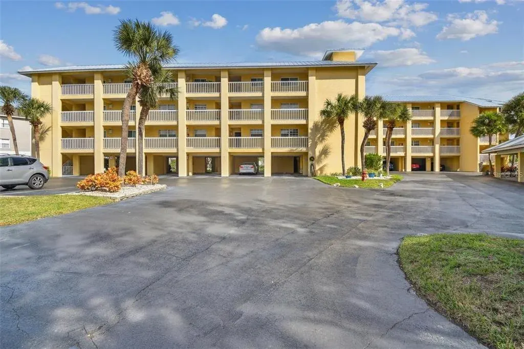 1125 Pinellas Bayway S, Unit 302, Tierra Verde, FL, 33715