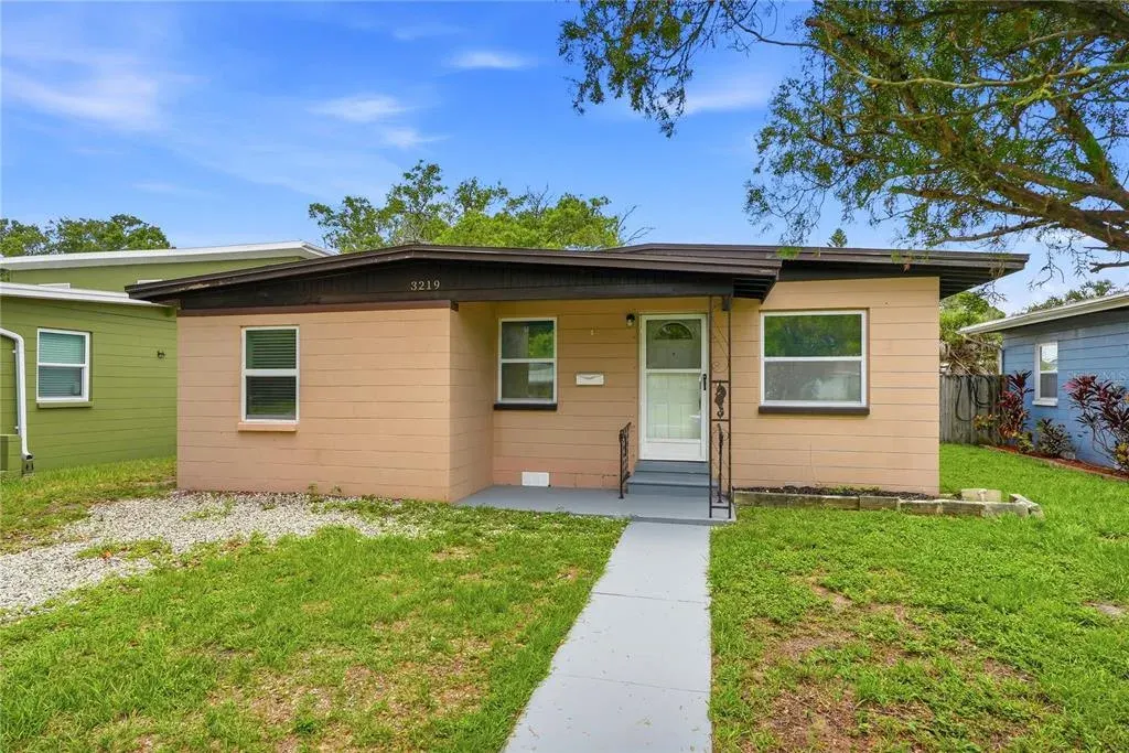 3219 40th Street N, St Petersburg, FL, 33713