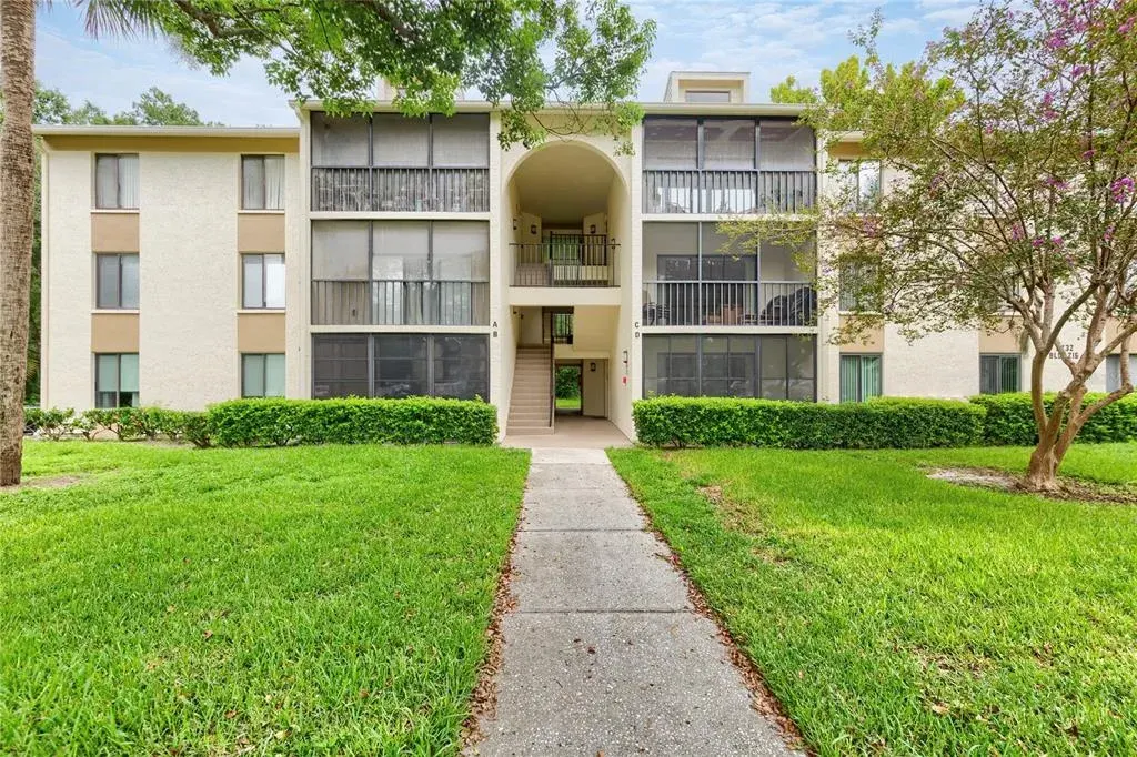3232 Lake Pine Way E, Unit B1, Tarpon Springs, FL, 34688