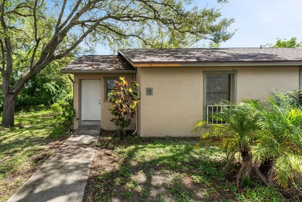 918 Otto Villa Place, Unit 9, Tampa, FL, 33612