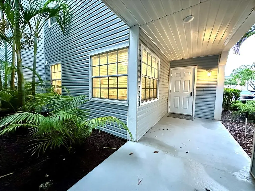 6825 Stones Throw Circle N, Unit 1107, St Petersburg, FL, 33710