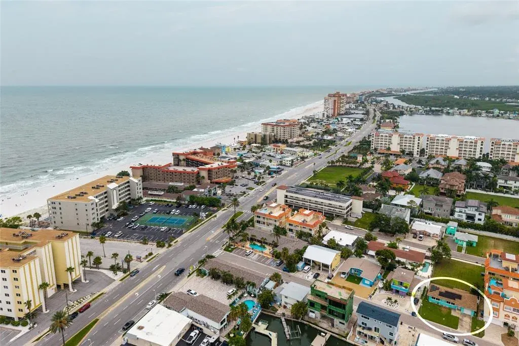 136 175th Terrace Drive E, Redington Shores, FL, 33708