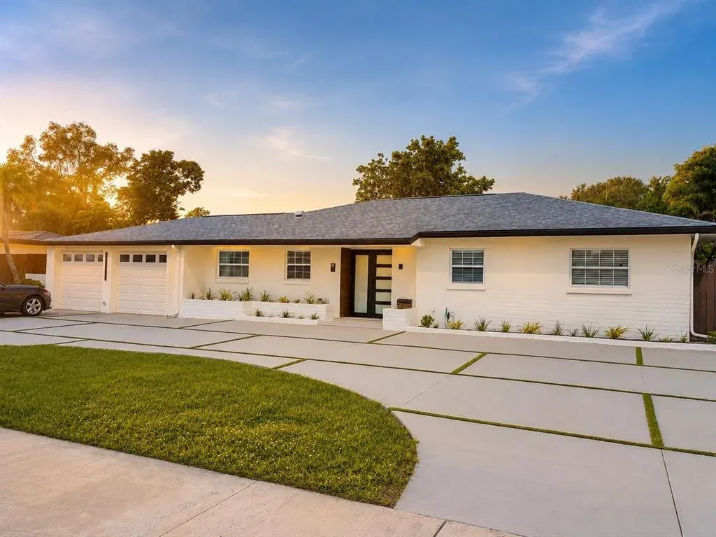 1712 Indian Rocks Road, Belleair, FL, 33756