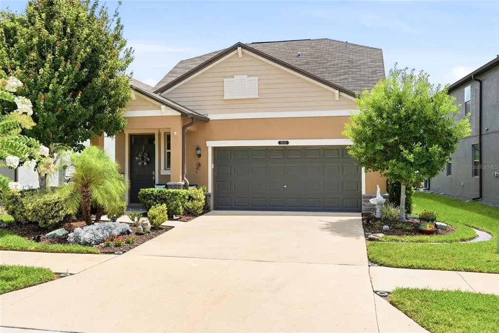 8948 Flourish Drive, Land O Lakes, FL, 34637
