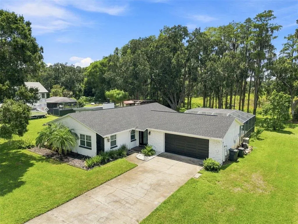 210 Lake Hobbs Road, Lutz, FL, 33548