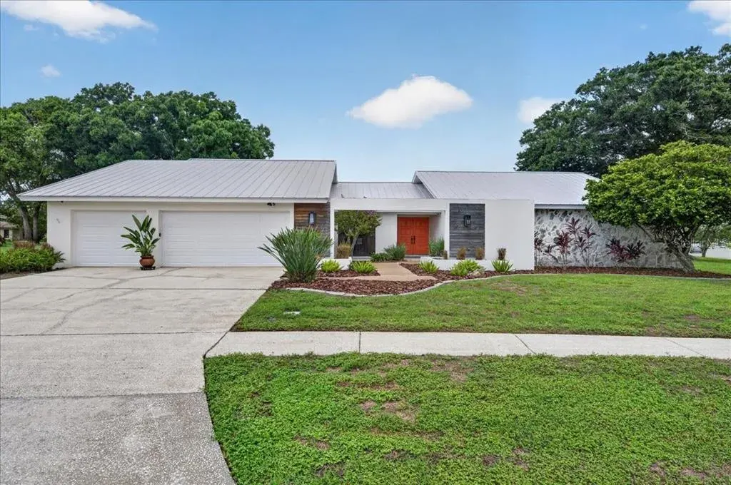 2862 Shady Oak Court, Clearwater, FL, 33761