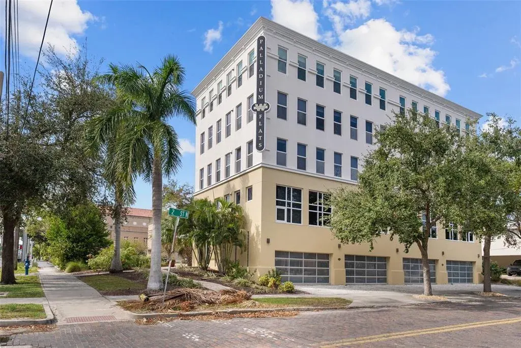 205 5th Avenue N, Unit 201, St Petersburg, FL, 33701