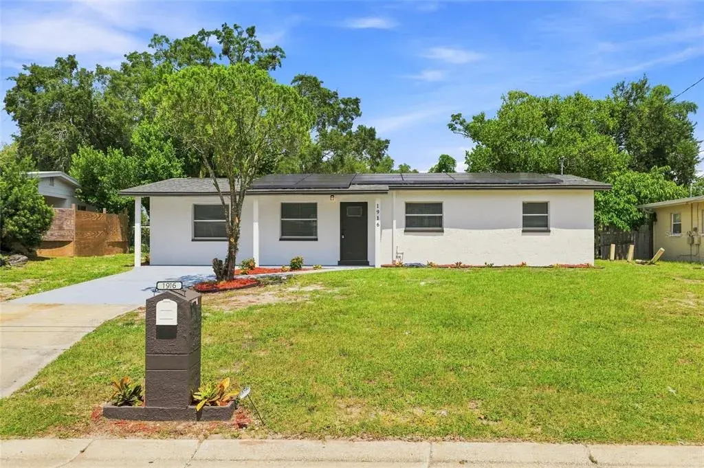 1916 Marvy Avenue, Tampa, FL, 33612