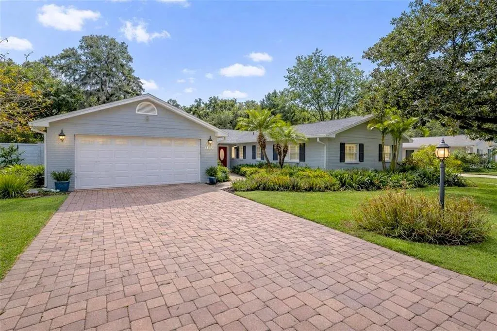 2102 W Kyra Drive, Tampa, FL, 33612