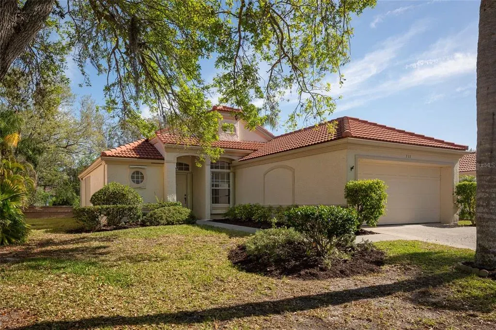 717 Lighthouse Drive, Tarpon Springs, FL, 34689