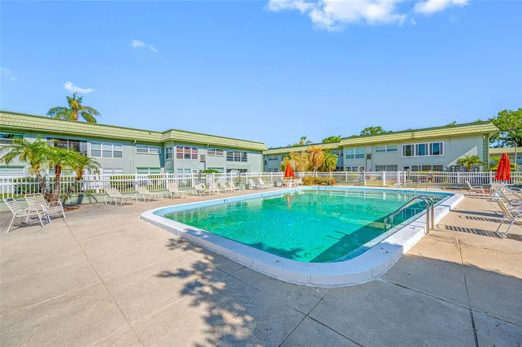 1433 S Belcher Road, Unit F9, Clearwater, FL, 33764