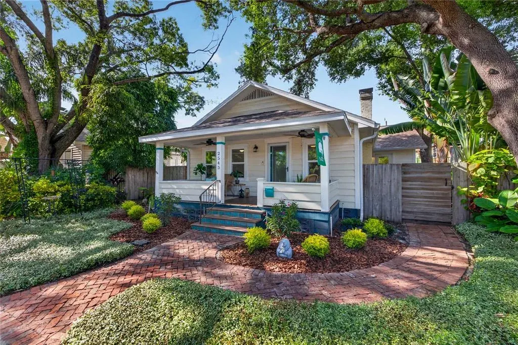 2545 2nd Avenue N, St Petersburg, FL, 33713