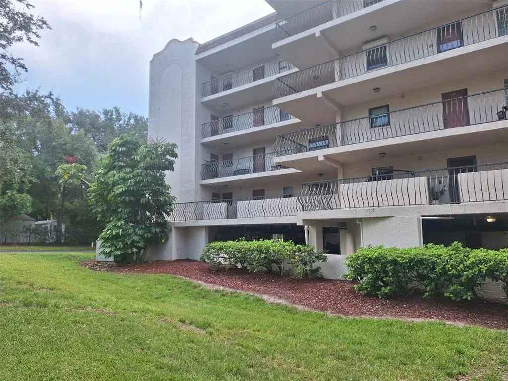 504 S Florida Avenue, Unit 215, Tarpon Springs, FL, 34689