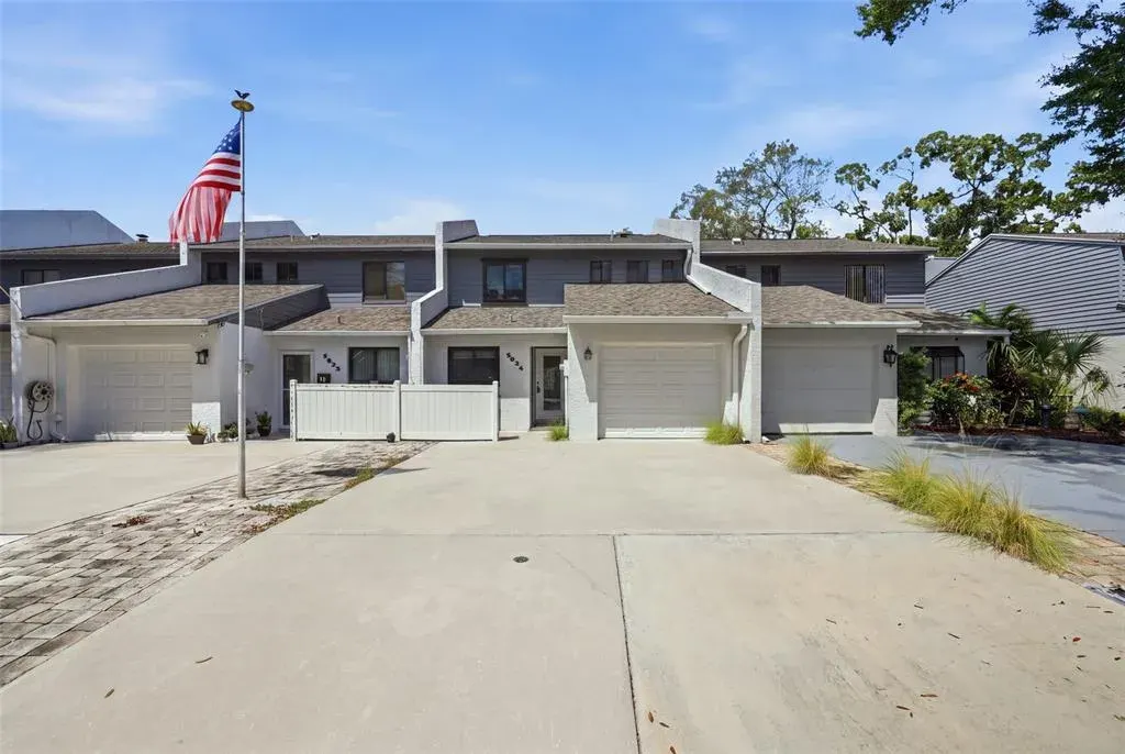 5824 Idle Forest Place, Tampa, FL, 33614
