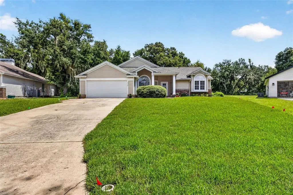 3318 Silverpond Drive, Plant City, FL, 33566