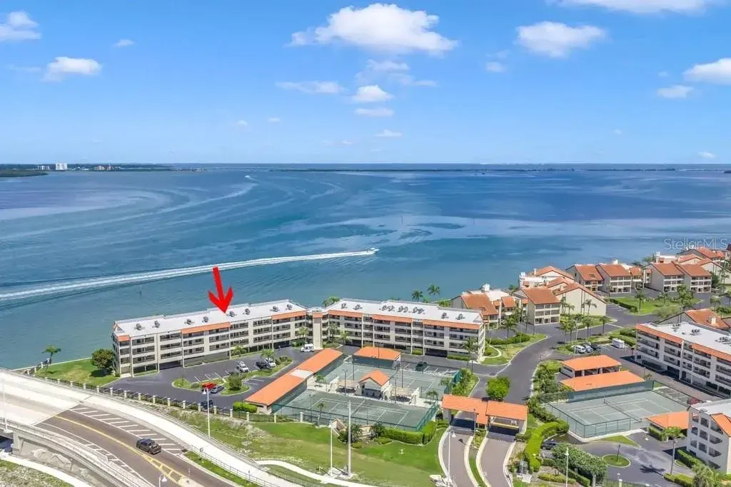 103 1st Street E, Unit 306, Tierra Verde, FL, 33715