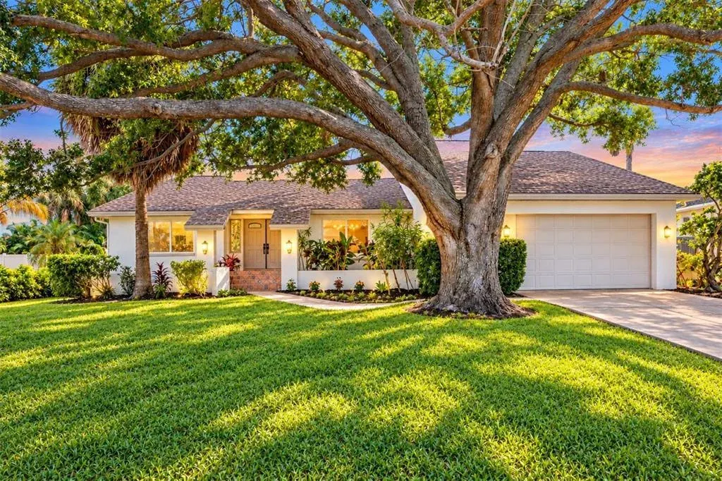 630 Pinta Drive, Tierra Verde, FL, 33715
