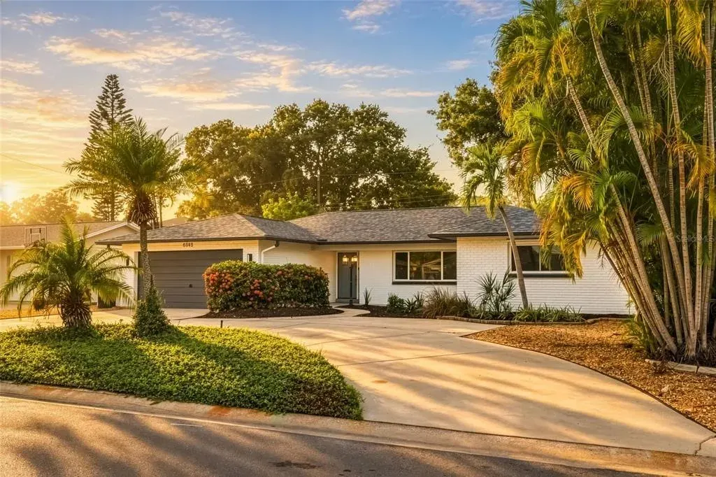 6743 16th Avenue N, St Petersburg, FL, 33710