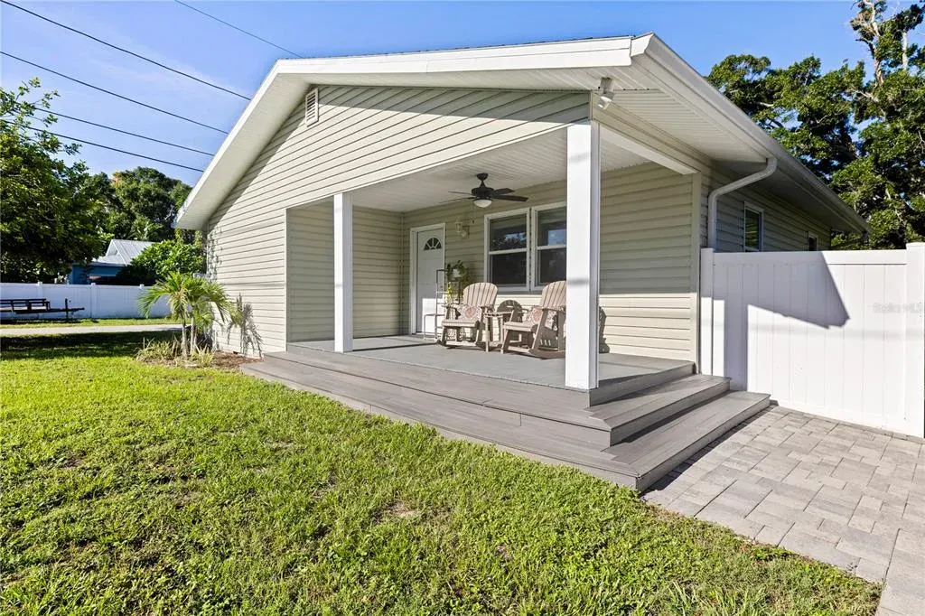 401 Dempsey Road, Palm Harbor, FL, 34683