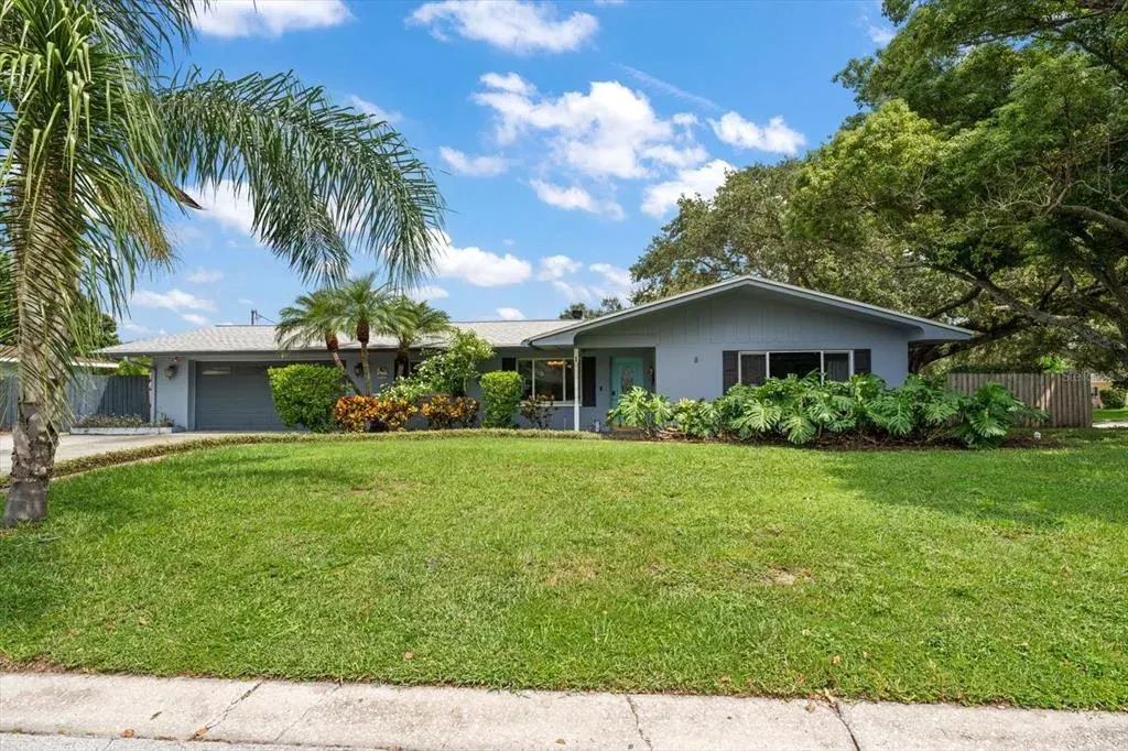 1 Maplewood Avenue, Clearwater, FL, 33765