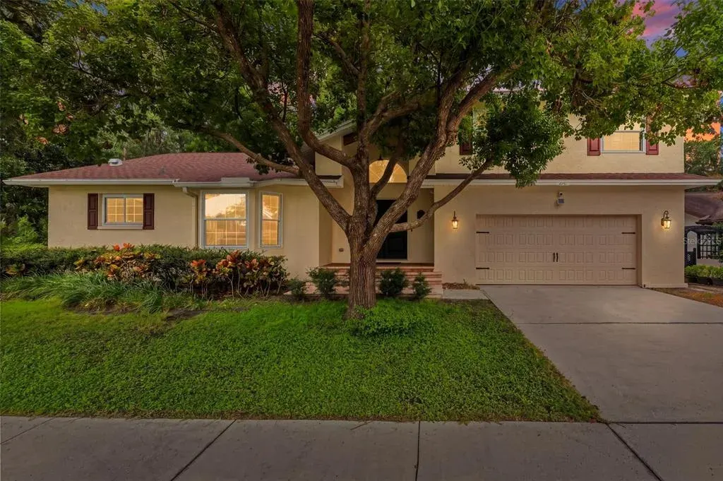 210 Woodland Court, Safety Harbor, FL, 34695
