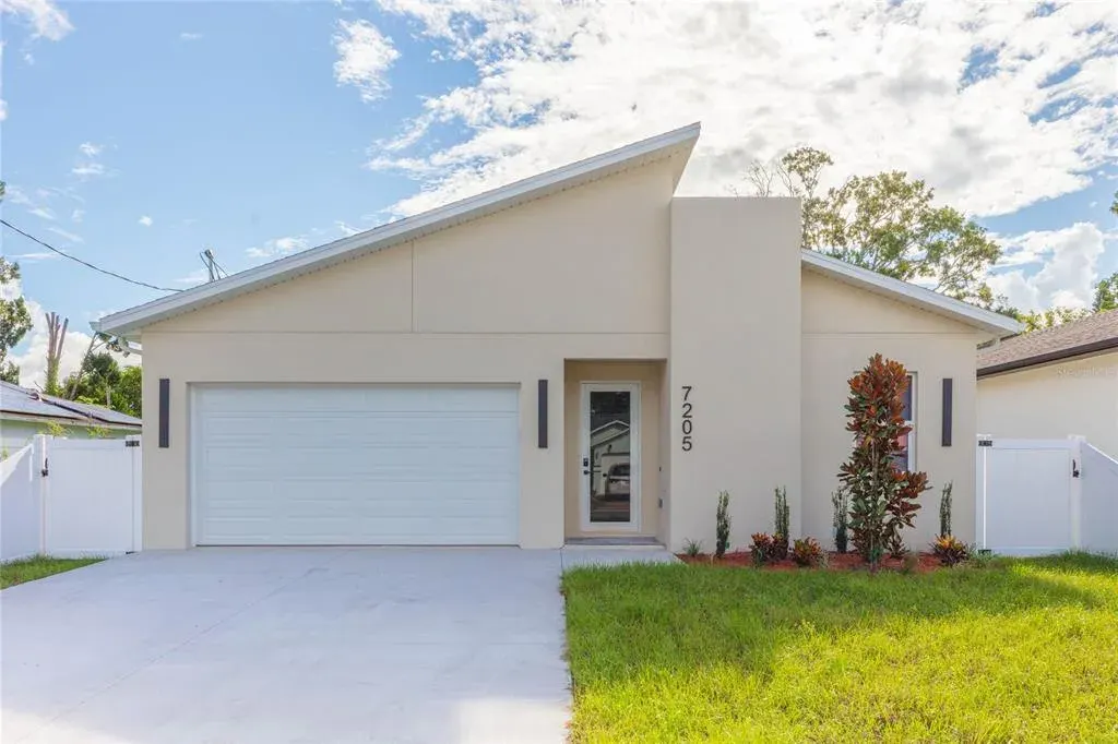 7205 N Lois Avenue, Tampa, FL, 33614