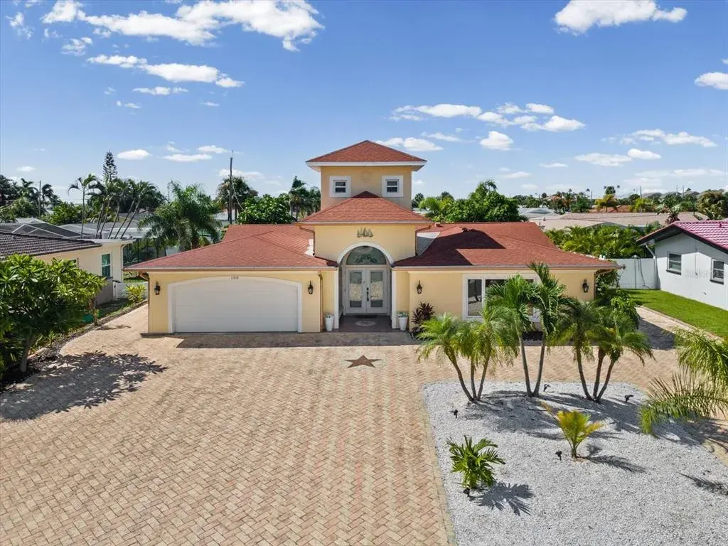 108 24th Street, Belleair Beach, FL, 33786