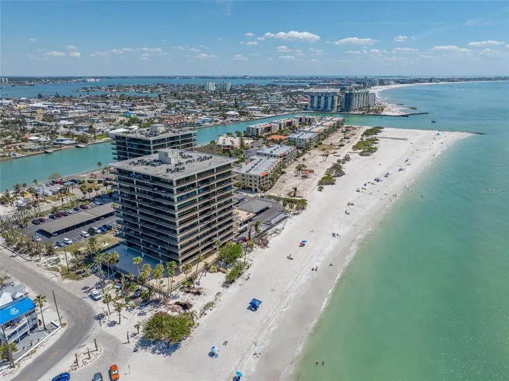 7650 Bayshore Drive, Unit 406, Treasure Island, FL, 33706