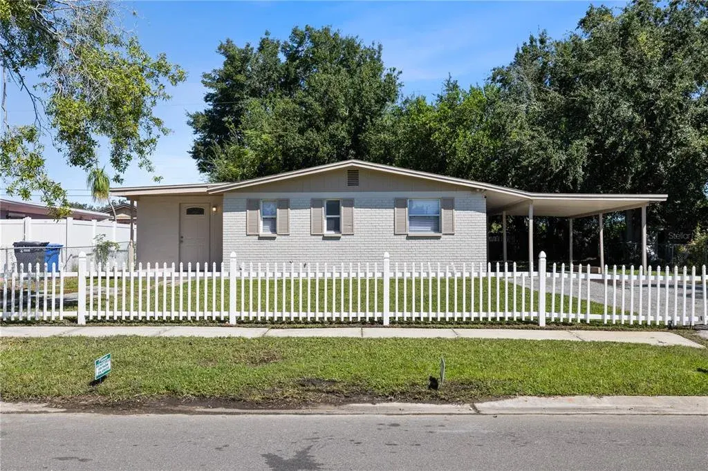 4535 W Hanna Avenue, Tampa, FL, 33614