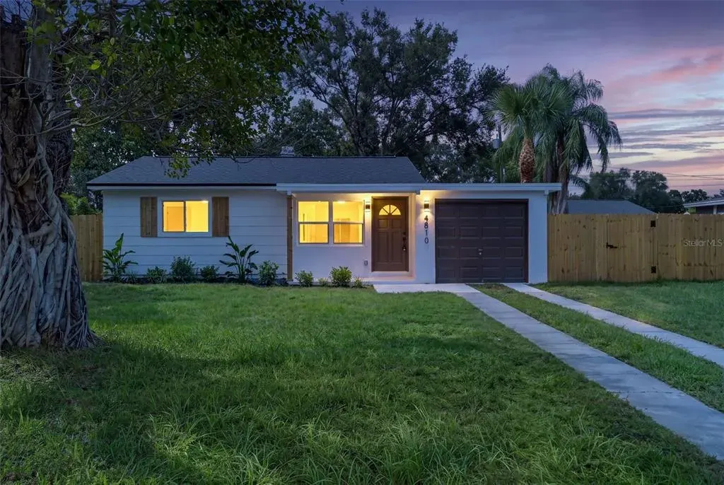 6810 13th Street N, St Petersburg, FL, 33702