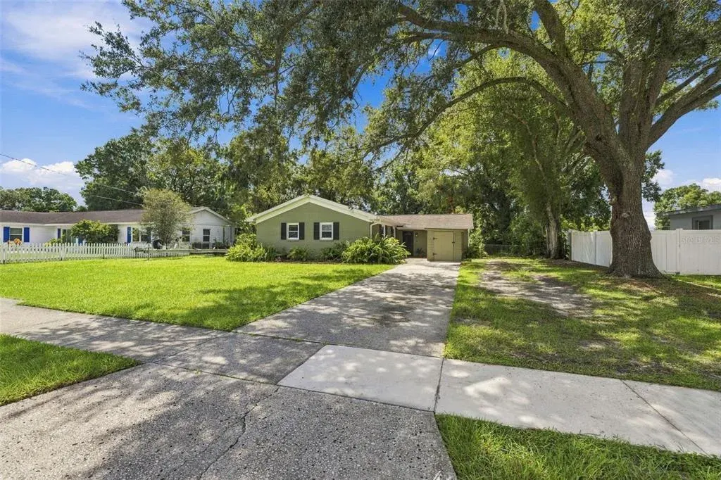 6613 Travis Boulevard, Tampa, FL, 33610