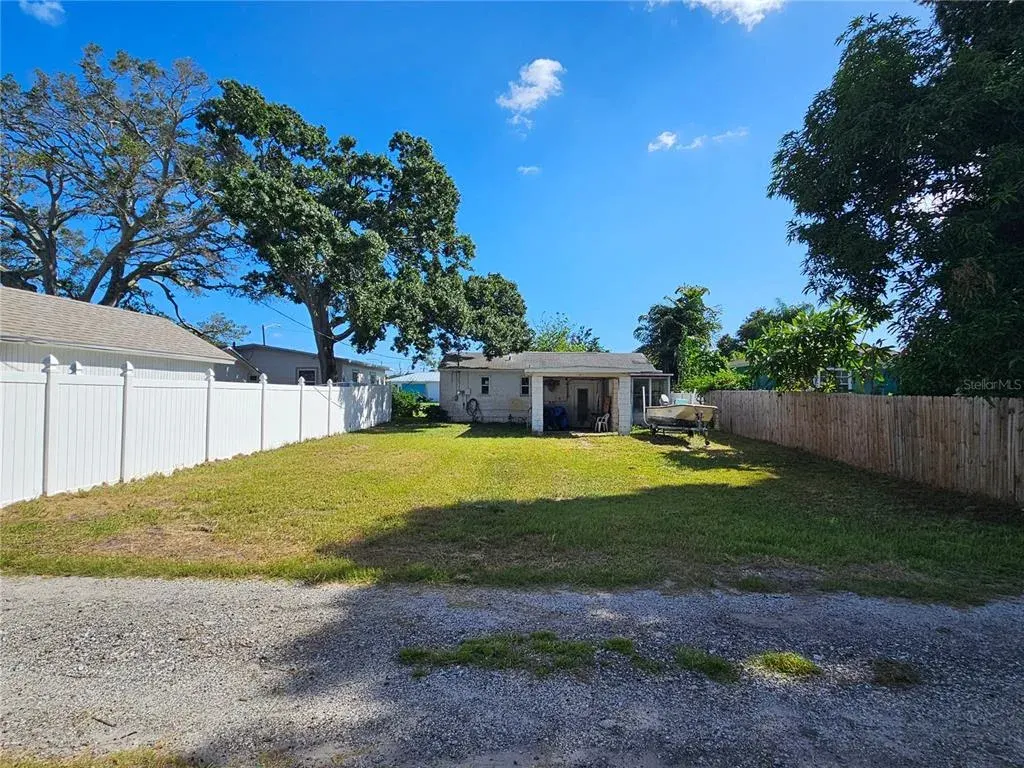 4609 16th Avenue N, St Petersburg, FL, 33713