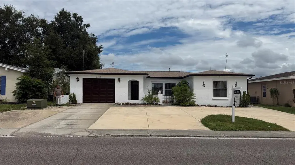8345 Fox Hollow Drive, Port Richey, FL, 34668