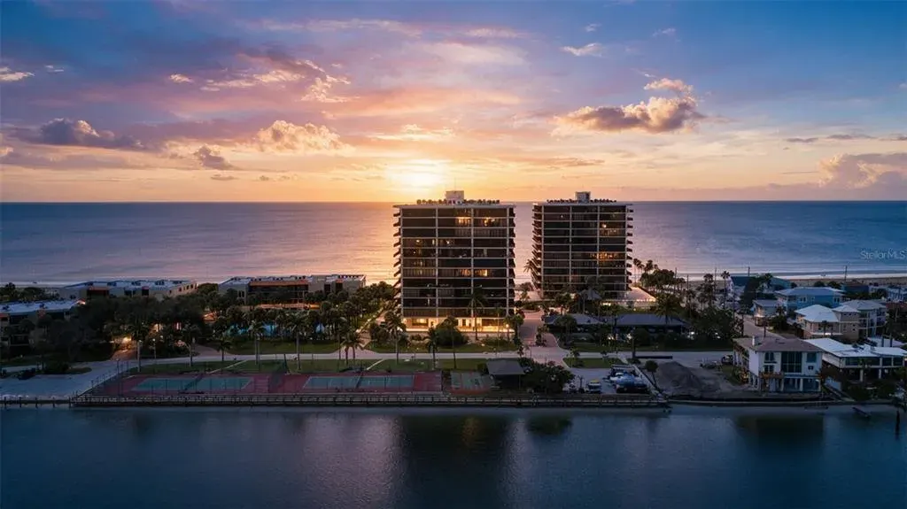 7600 Bayshore Drive, Unit 208, Treasure Island, FL, 33706