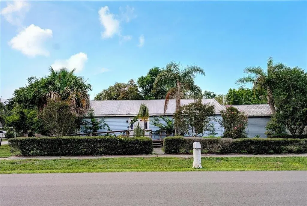 2915 W Ballast Point Boulevard, Tampa, FL, 33611