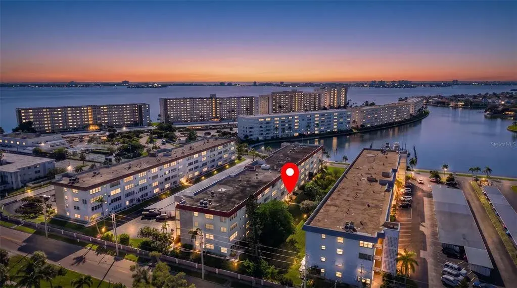 3114 59th Street S, Unit 208, Gulfport, FL, 33707
