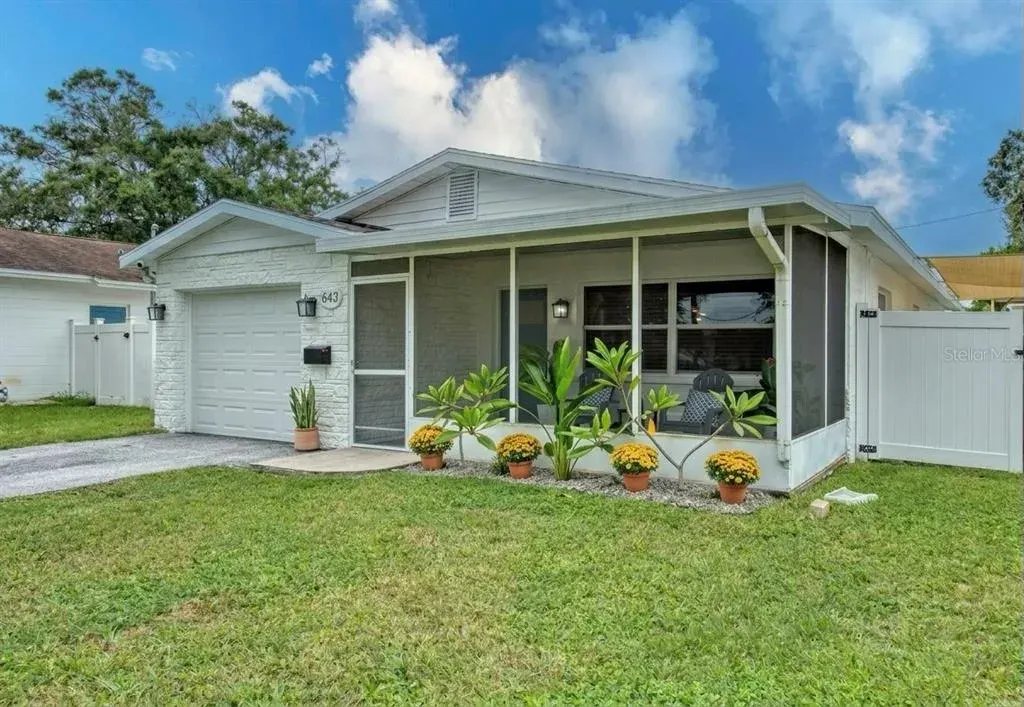 643 Southwest Boulevard N, St Petersburg, FL, 33703