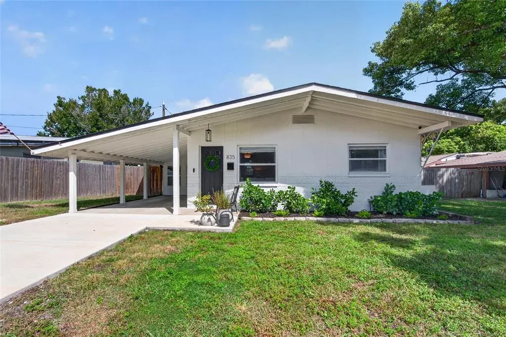 835 54th Avenue N, St Petersburg, FL, 33703