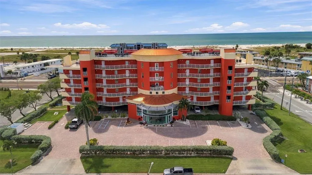 11605 Gulf Boulevard, Unit 408, Treasure Island, FL, 33706