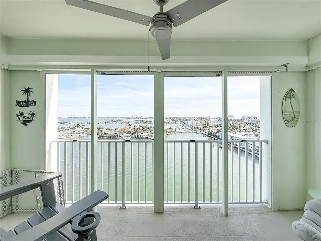 400 64th Avenue, Unit 1204, St Pete Beach, FL, 33706