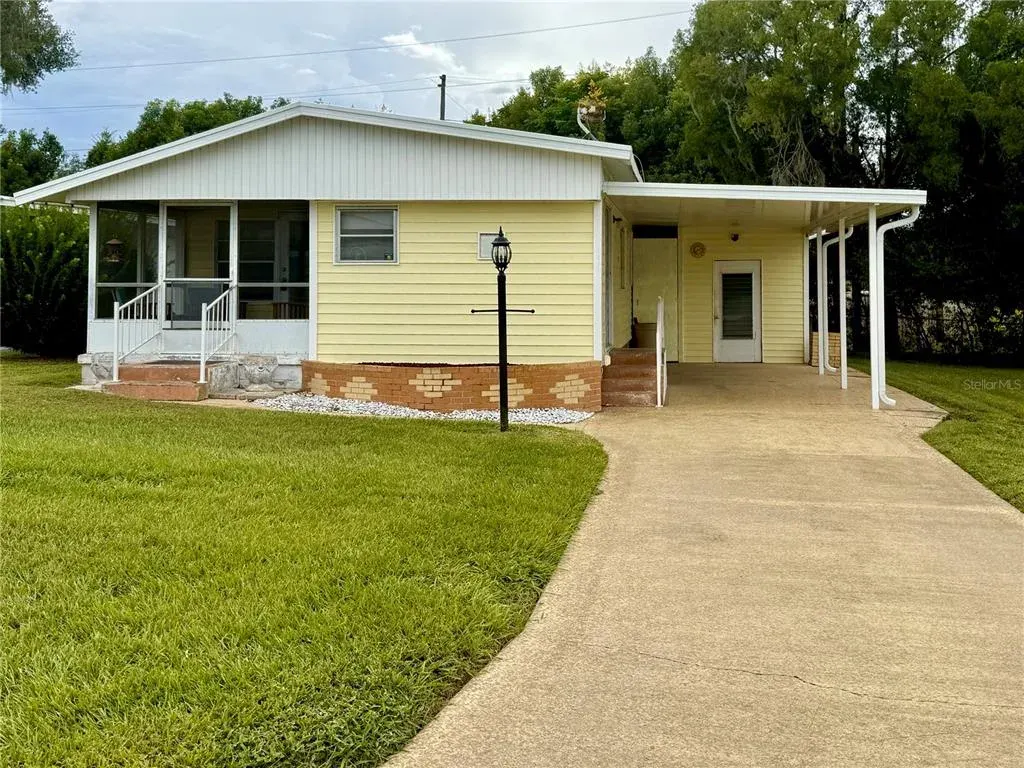6035 Ridgewood Drive, Zephyrhills, FL, 33542