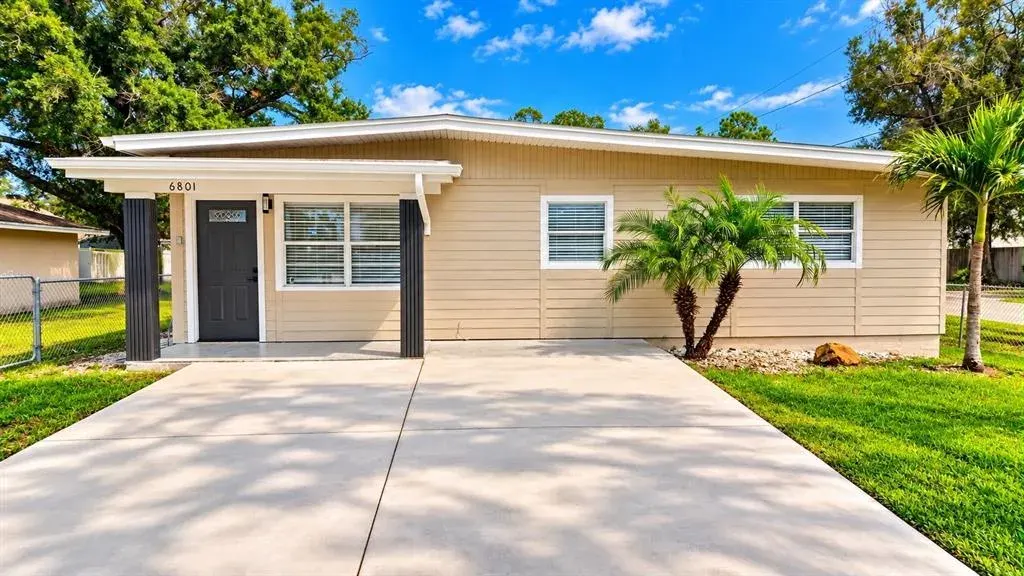 6801 N Clearview Avenue, Tampa, FL, 33614