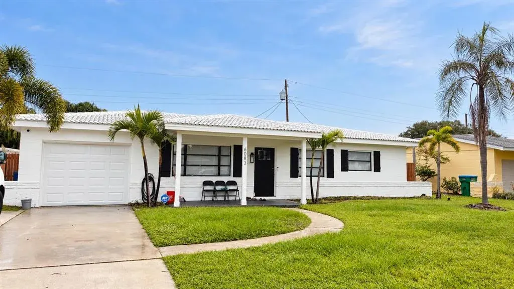 6083 50th Avenue N, Kenneth City, FL, 33709